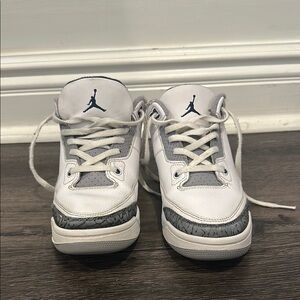Jordan White and Gray Sneakers Iconic Low-Top Style